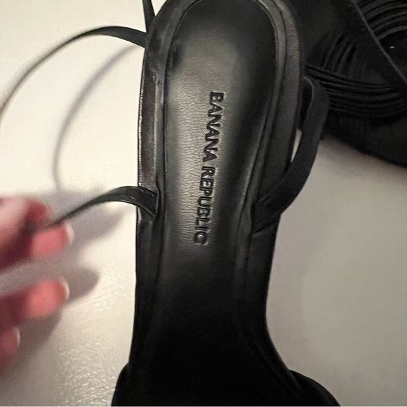 Banana Republic Black Disco Heel - Picture 3 of 8